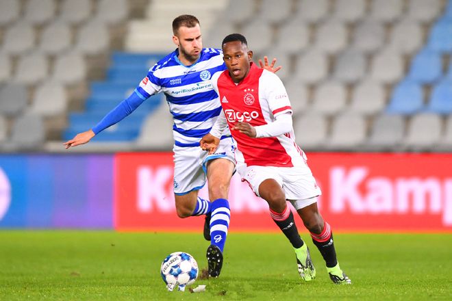 本届比赛中 本届比赛中