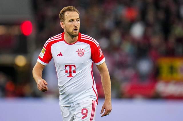 吸引了数十 吸引了数十