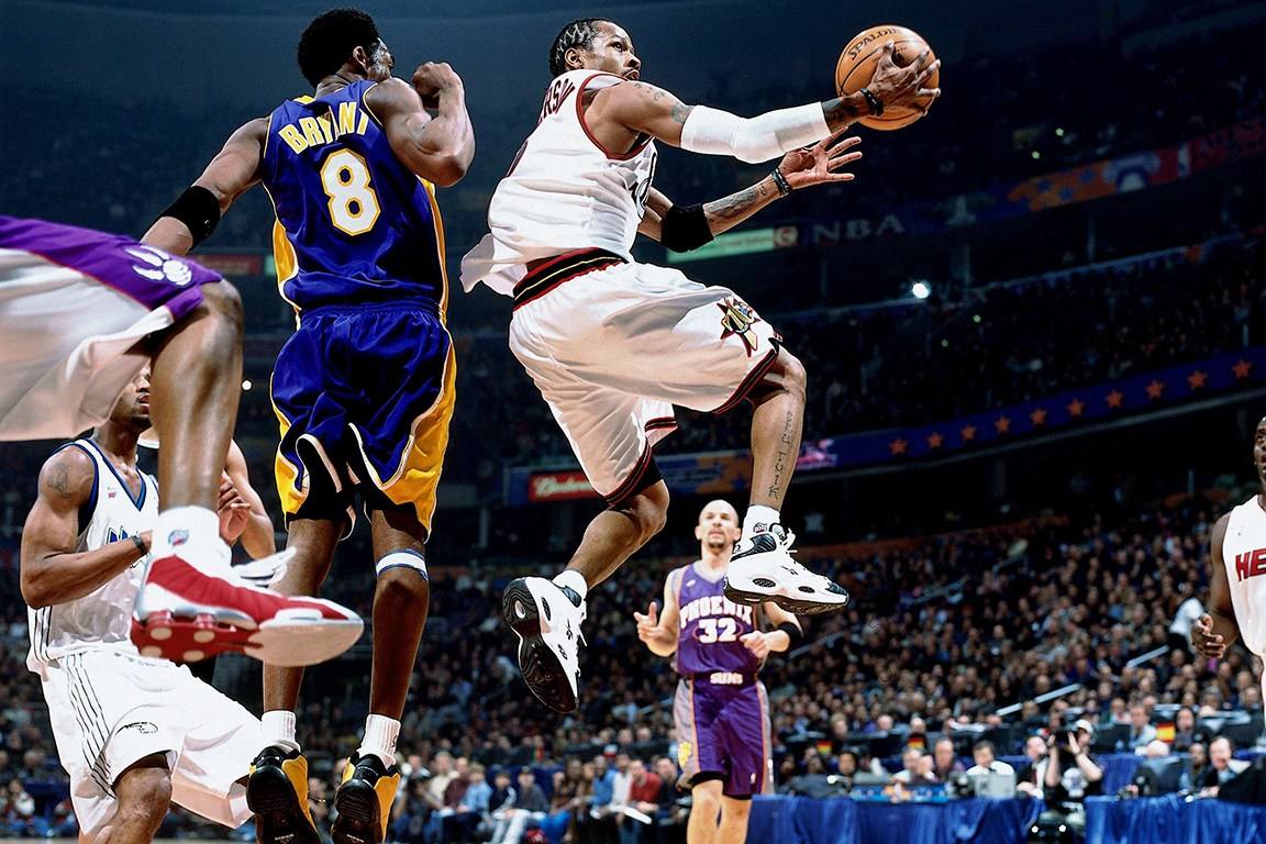 哈兰德晒与母亲、哥哥合照：老大、我和我哥