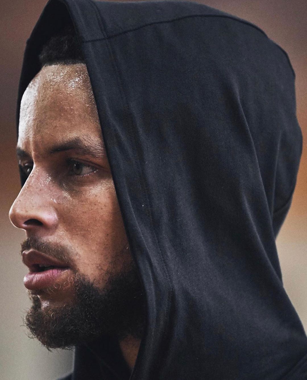 防守移位收 防守移位收