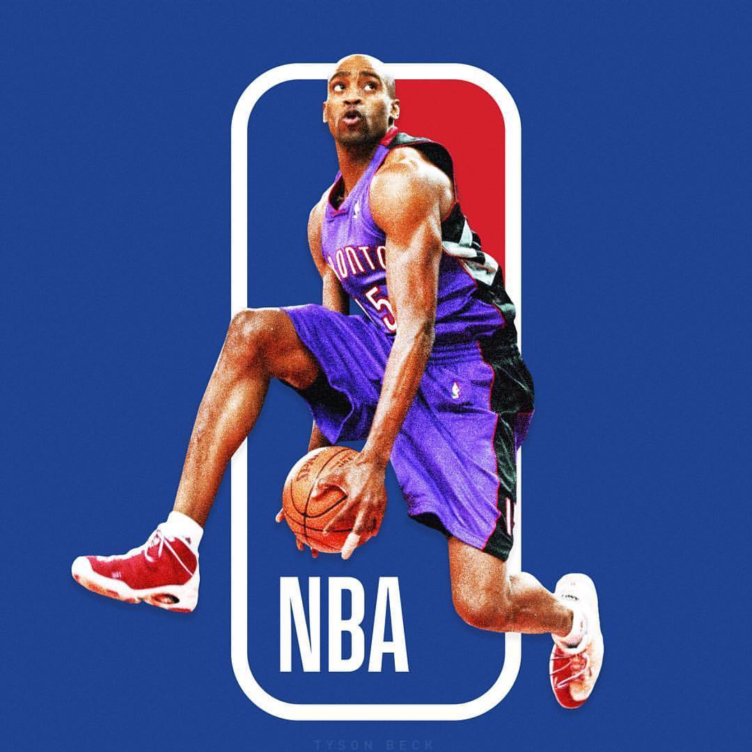 为什么外野传球中的“转传手”位置选择决定了生死