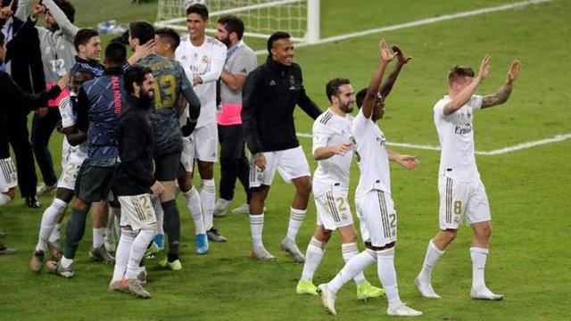 养乐多燕子 养乐多燕子